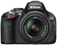 Nikon D5100 Kit AF-S DX 18-55 VR 16.2 Megapixel, CMOS-Bildsensor im DX-Format, 7.5cm Display, SD/SDHC/SDXC, USB-/HDMI-Anschluss, ISO6400, D-Movie, Live-View mit Motivautomatik, EXPEED 2 Engine, Infrarot-Sensor, HDR, Full HD, inkl. AF-S DX 18-55 VR Objektiv