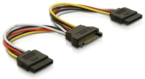 DeLOCK Adapterkabel Power SATA (item no. 90362010) - Picture #1