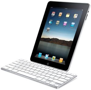 Apple iPad Keyboard Dock